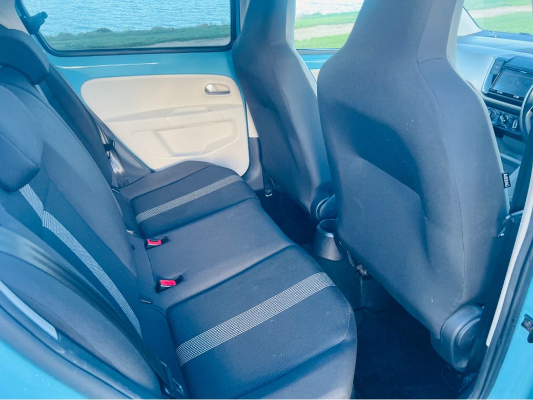 2019 Volkswagen up!
