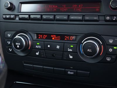 2010 BMW 3 Series