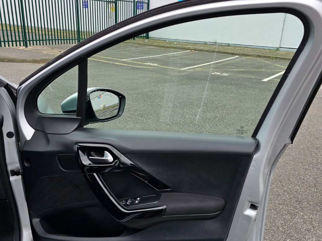 2018 Peugeot 208