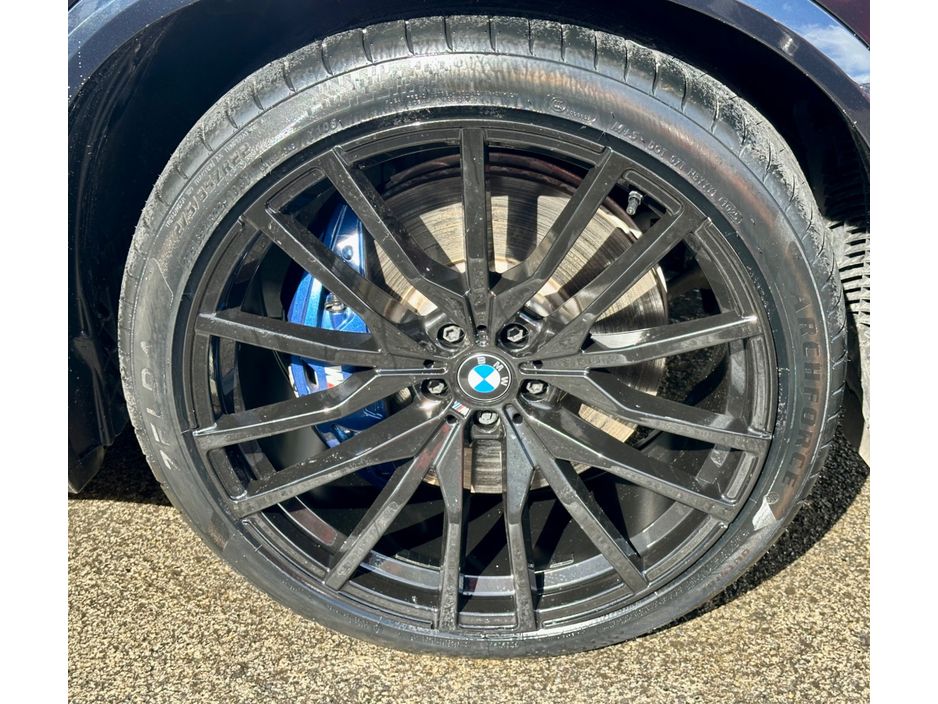 2025 BMW X5