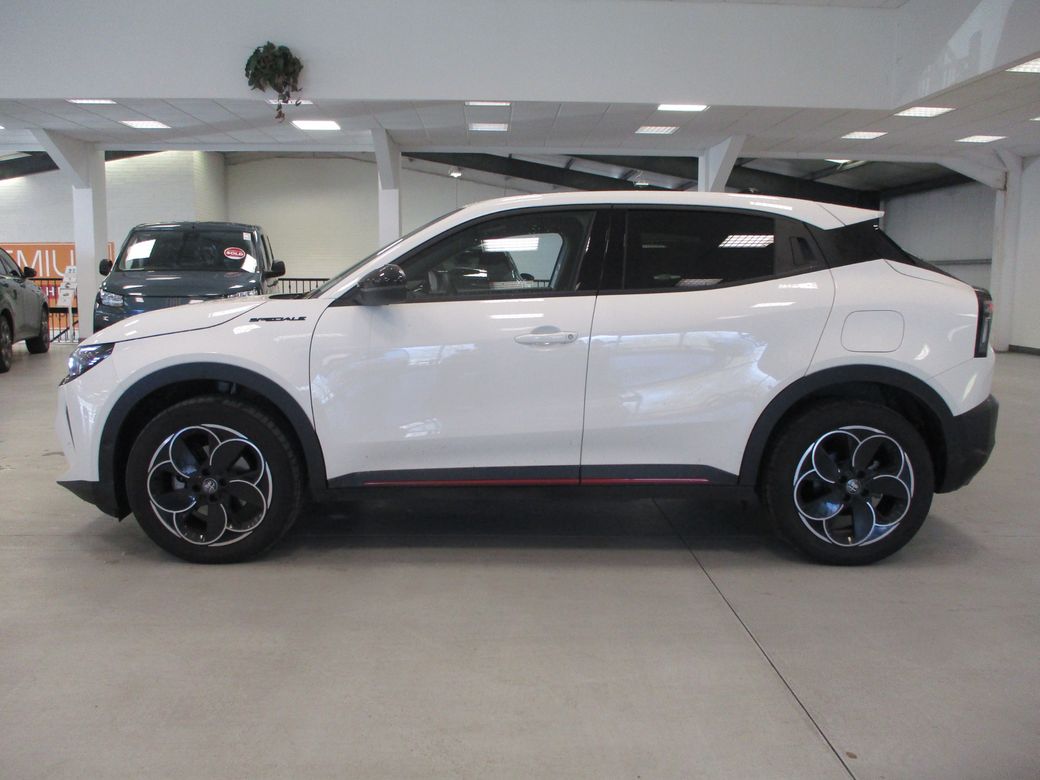 2025 Alfa Romeo Junior