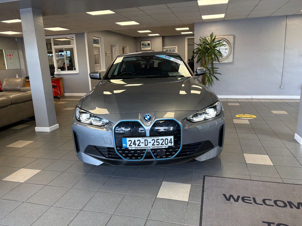 2024 BMW i4
