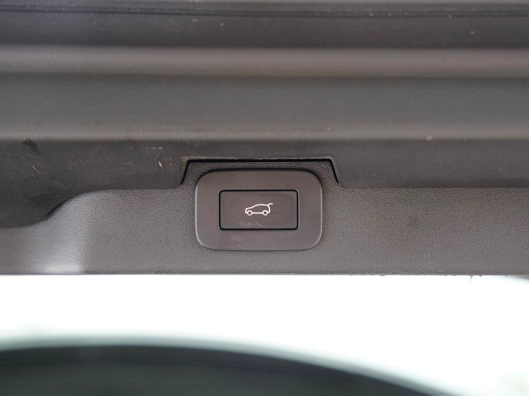 2024 Land Rover Discovery