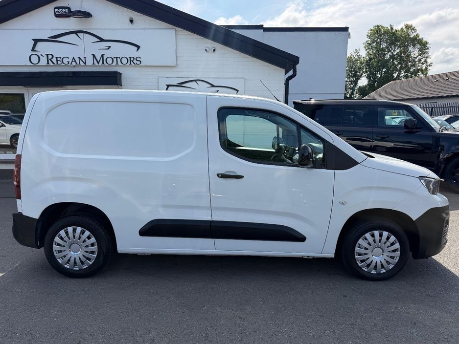 2020 Peugeot Partner