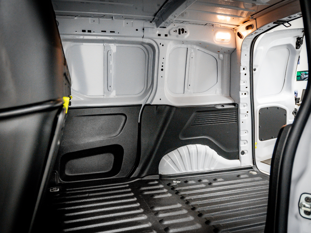 2024 Peugeot Partner