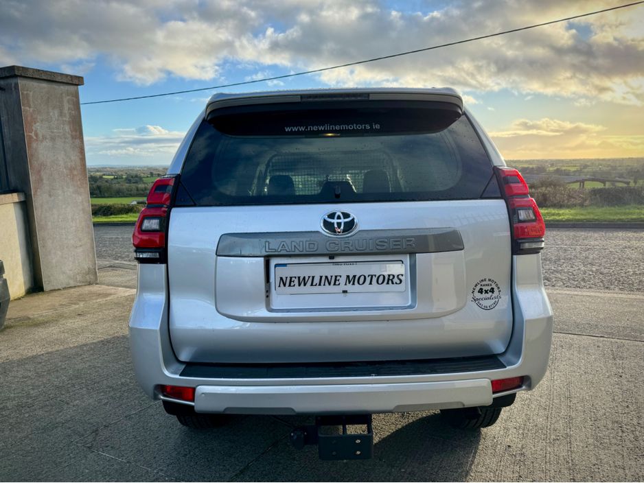 2021 Toyota Landcruiser