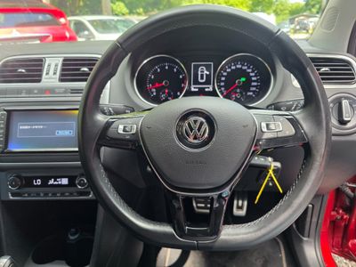 2016 Volkswagen Polo