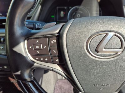 2021 Lexus ES 300h
