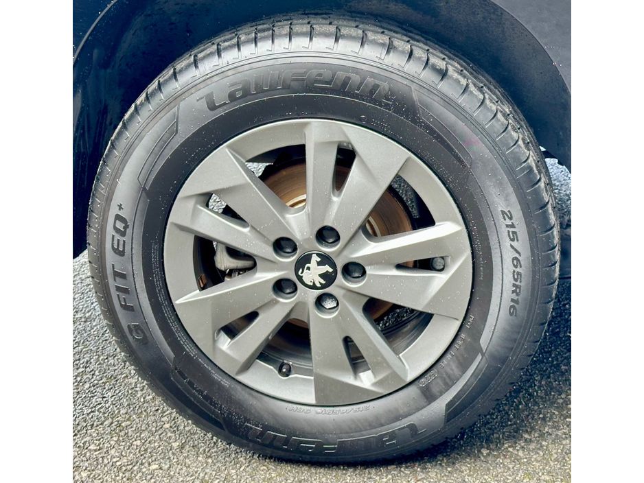 2025 Peugeot Partner