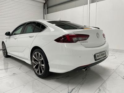 2018 Vauxhall Insignia