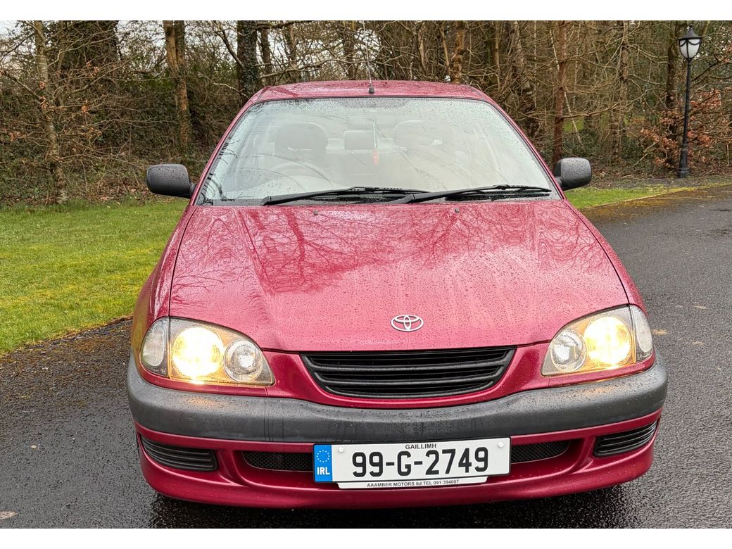 1999 Toyota Avensis