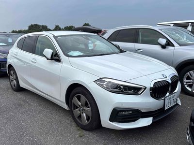 2021 BMW 118