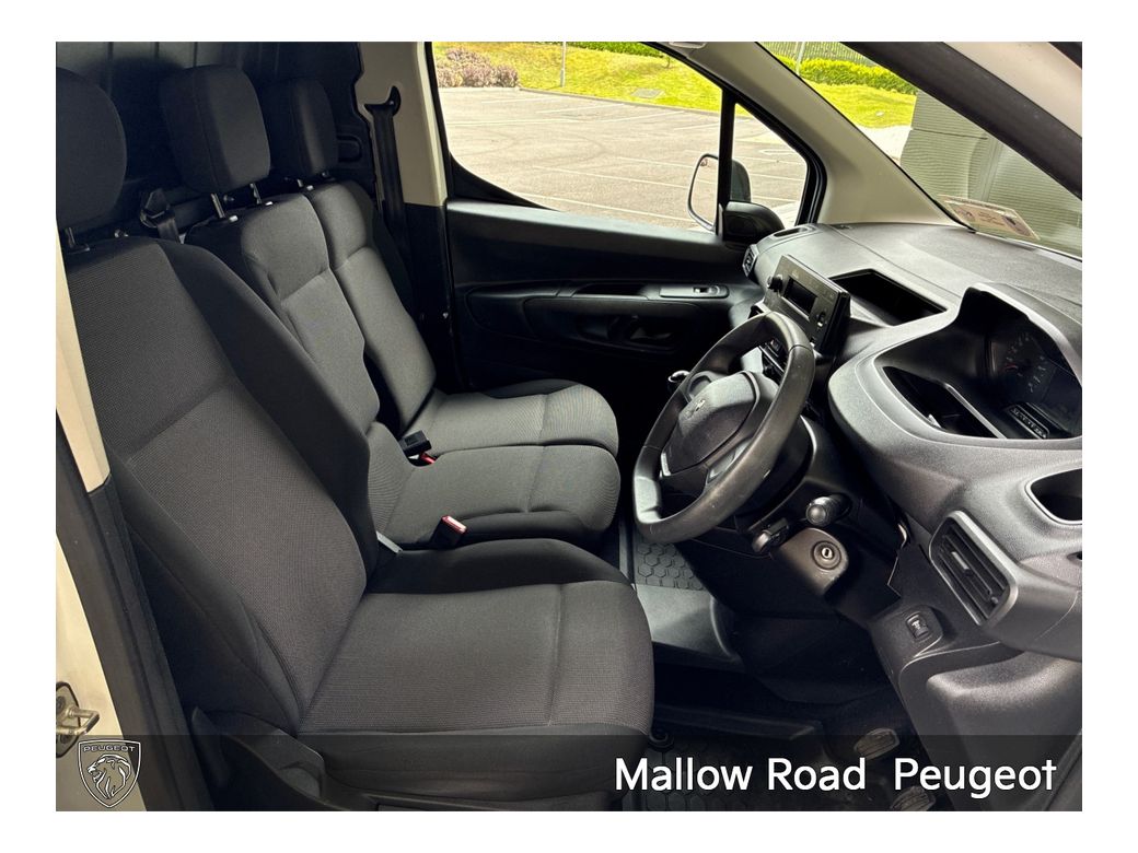 2021 Peugeot Partner