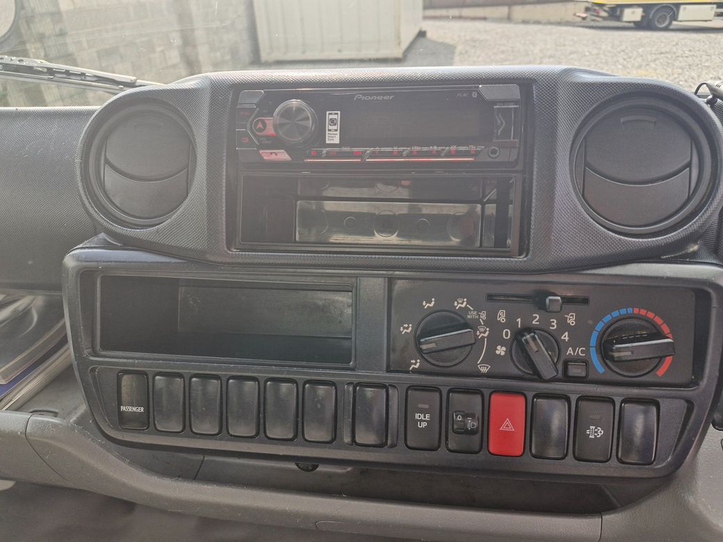 2017 Toyota Dyna