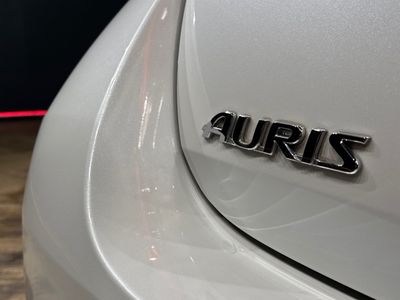2017 Toyota Auris