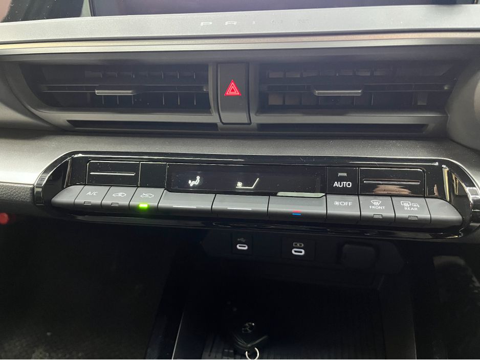 2025 Toyota Prius