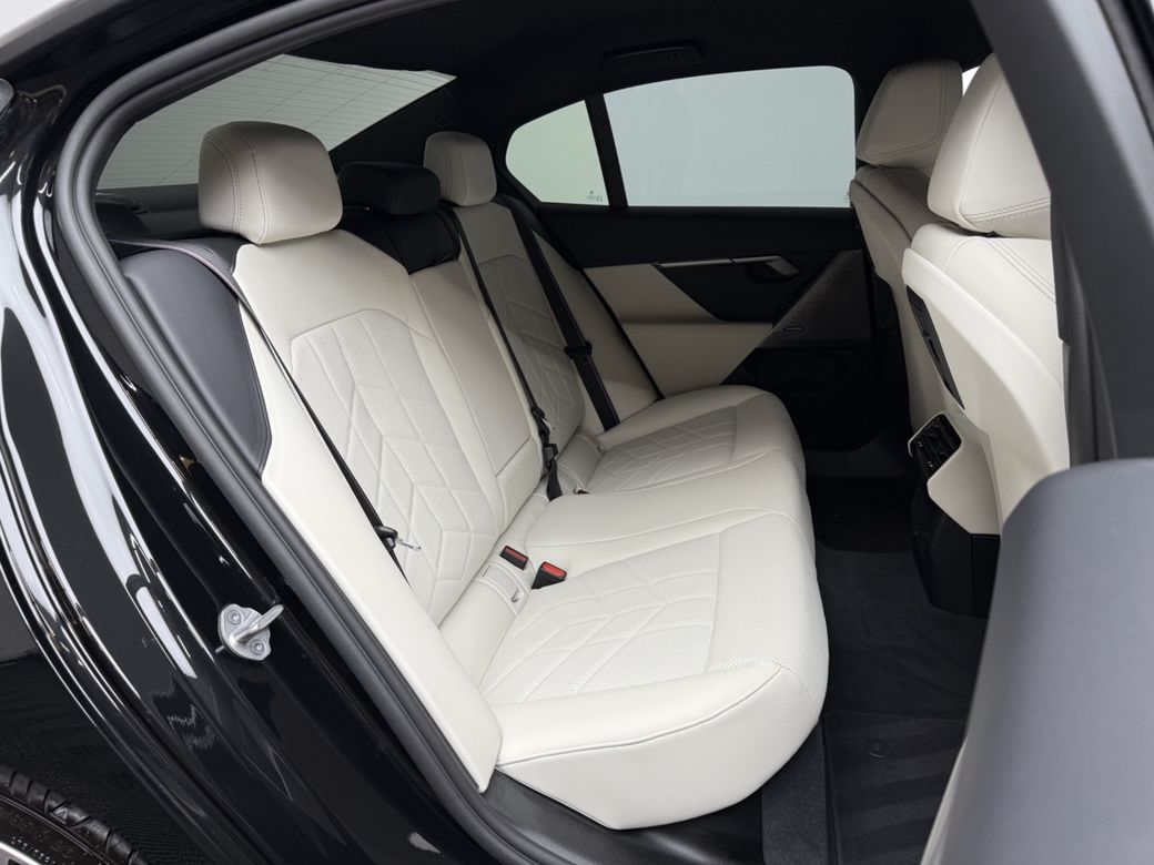 2026 BMW 5 Series