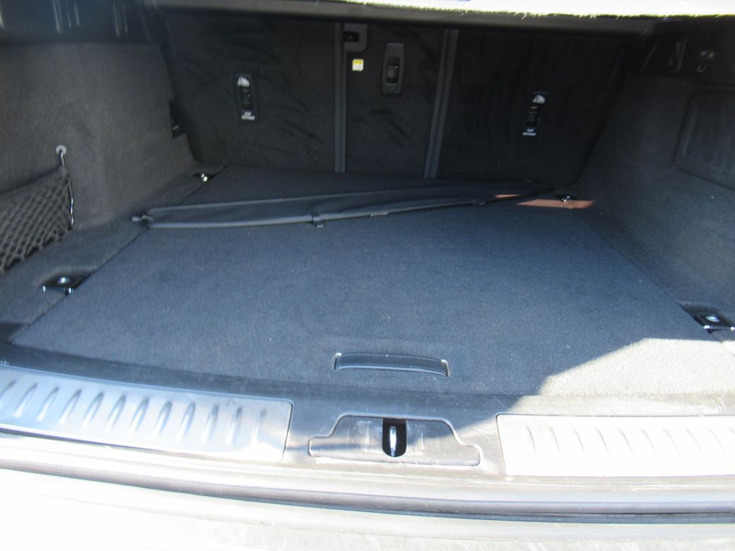 2022 Land Rover Range Rover Velar