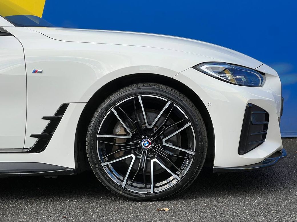 2022 BMW i4