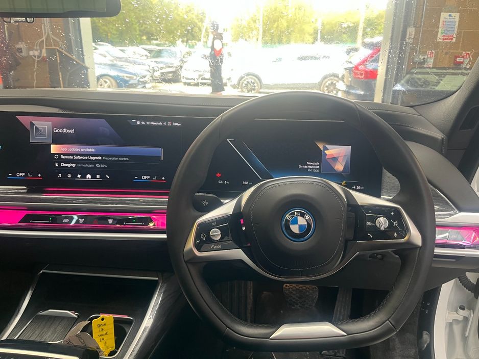 2024 BMW i7