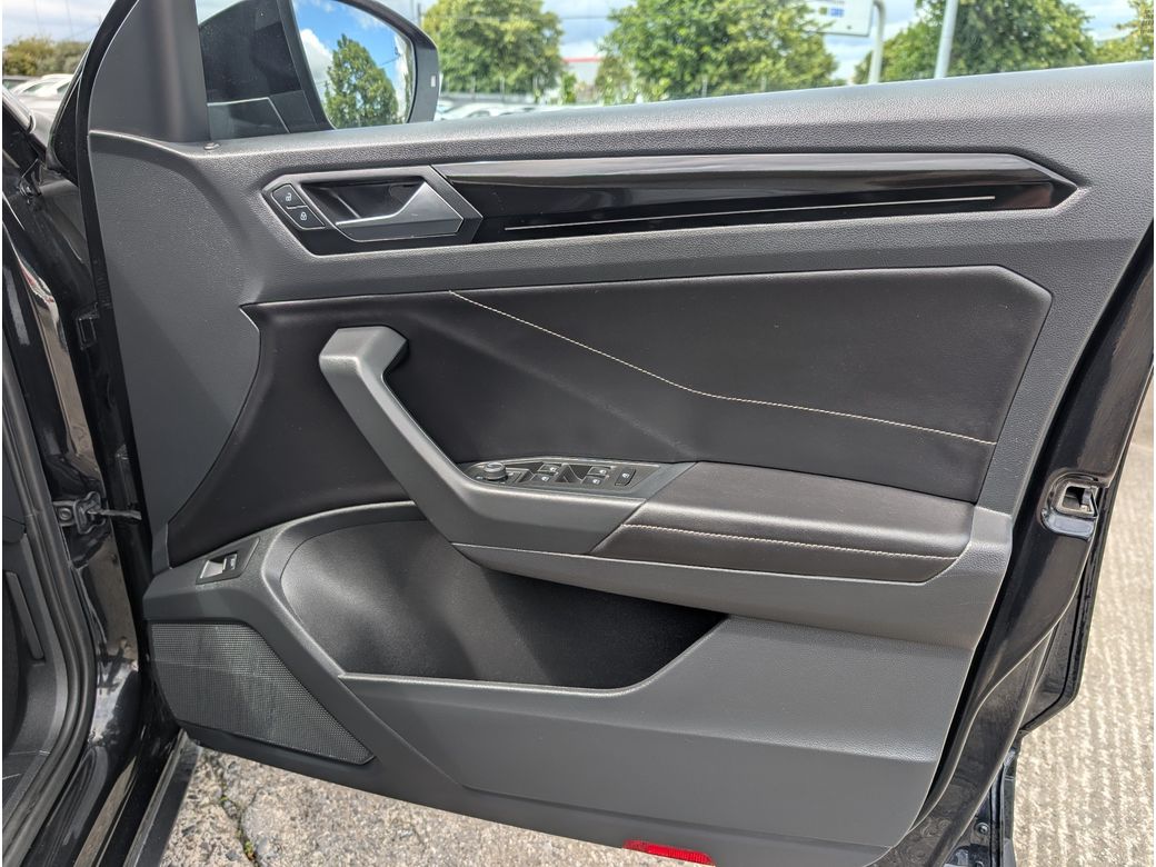 2024 Volkswagen T-Roc