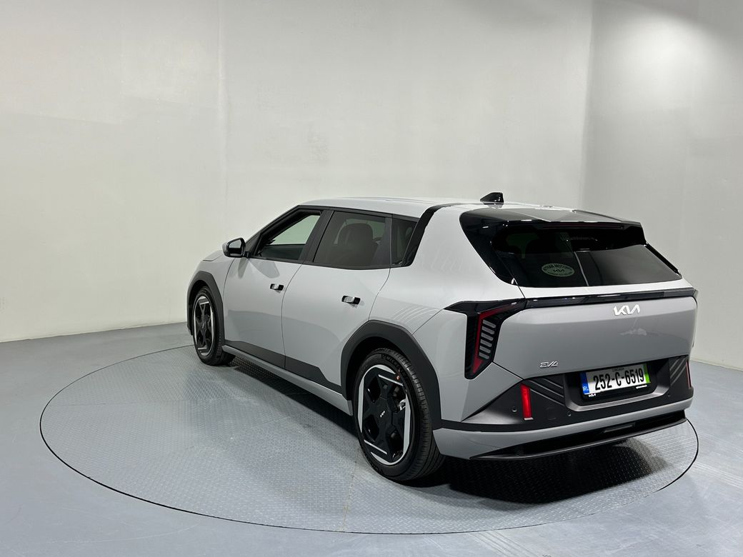 2025 Kia EV4