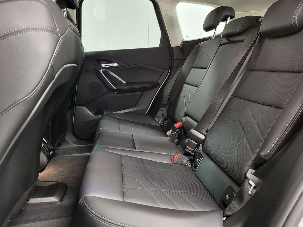 2024 BMW X1