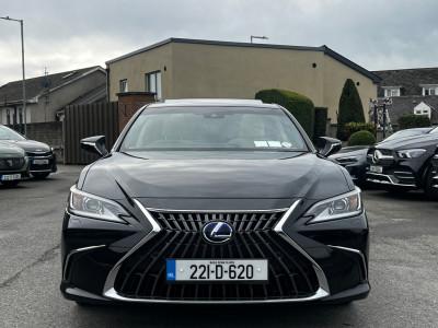 2022 Lexus ES 300h