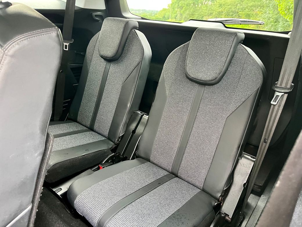 2019 Peugeot 5008