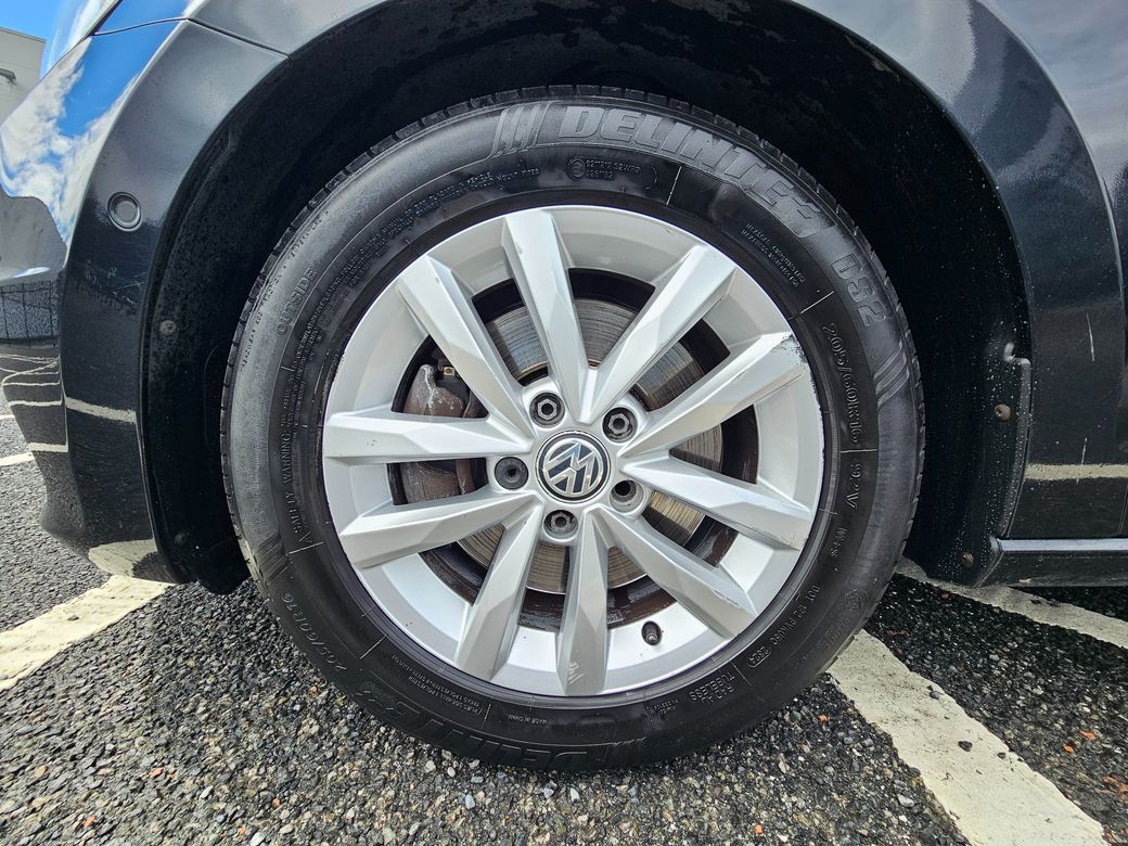 2016 Volkswagen Touran