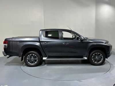 2020 Mitsubishi L200