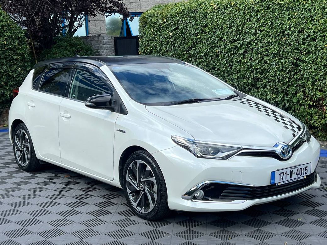 2017 Toyota Auris