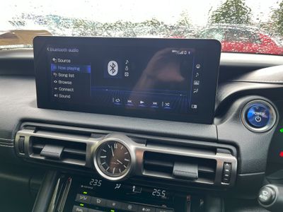 2020 Lexus IS 300h