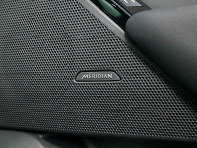 2025 Land Rover Range Rover Velar