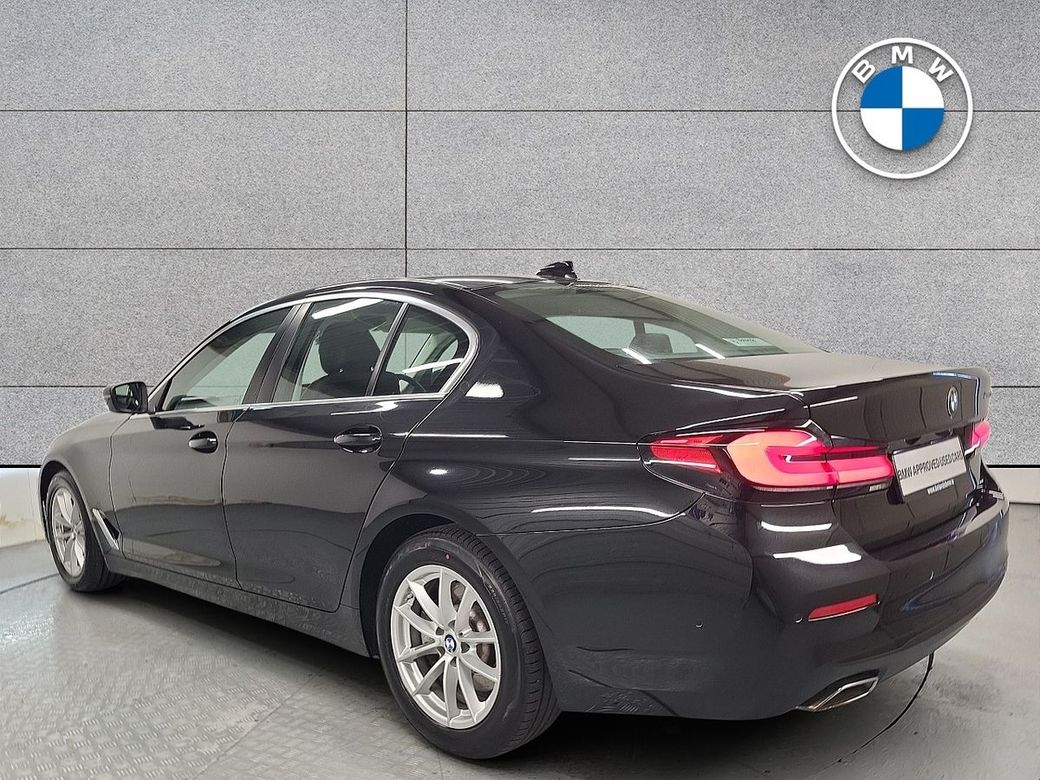 2021 BMW 5 Series