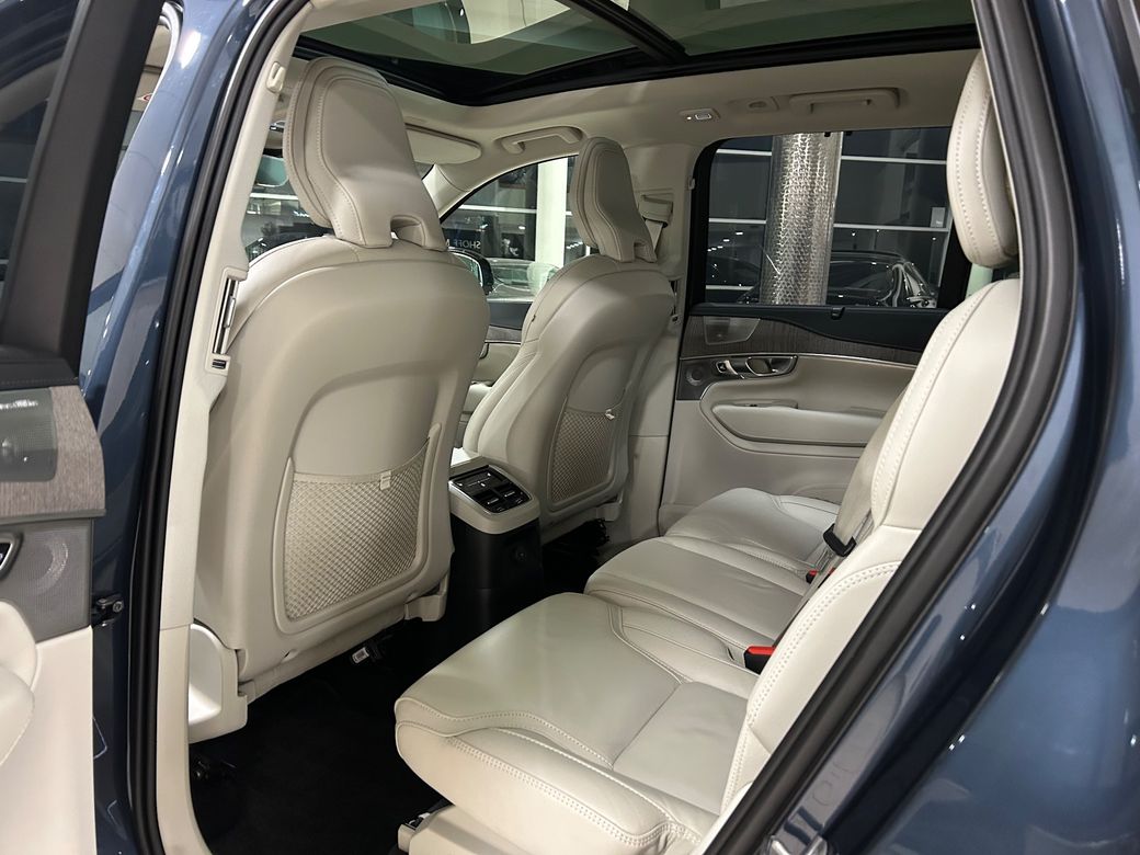 2023 Volvo XC90
