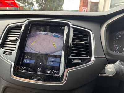 2022 Volvo XC90