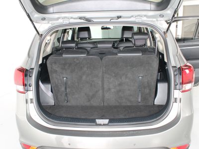 2018 Kia Carens