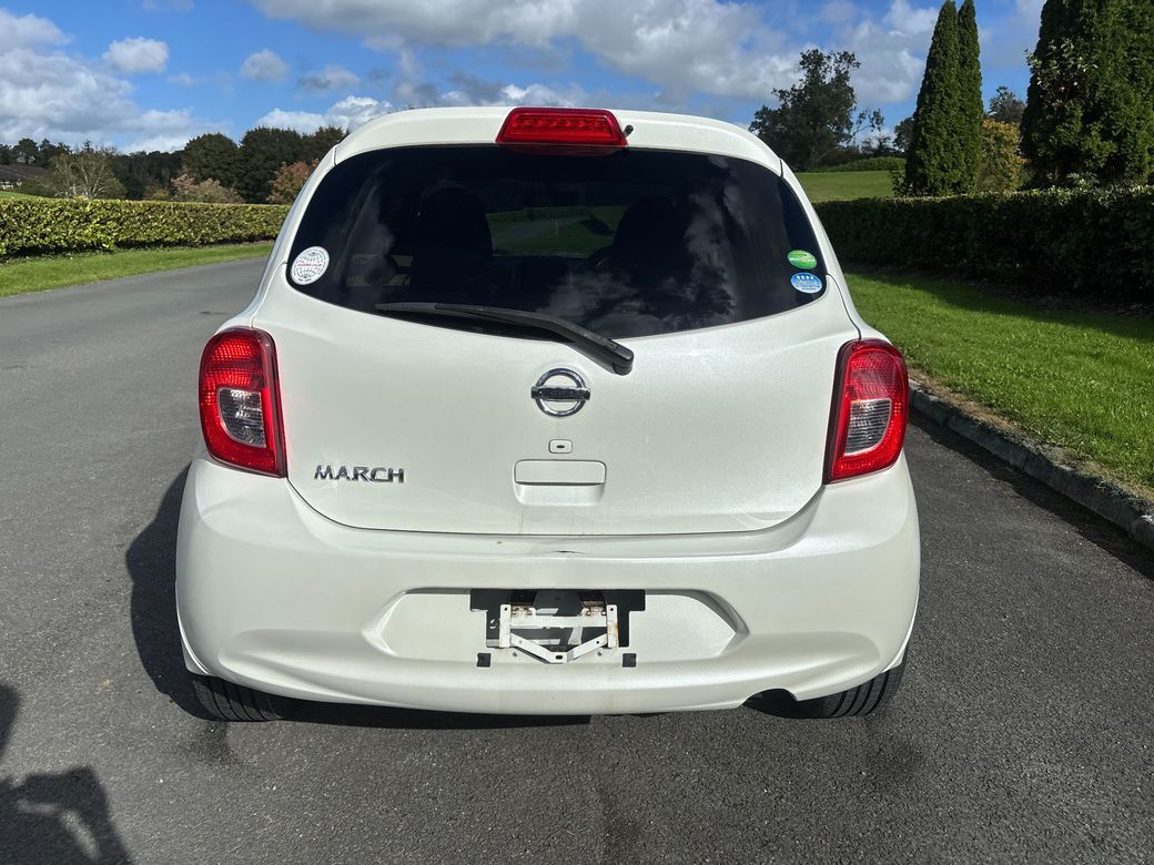 2017 Nissan March