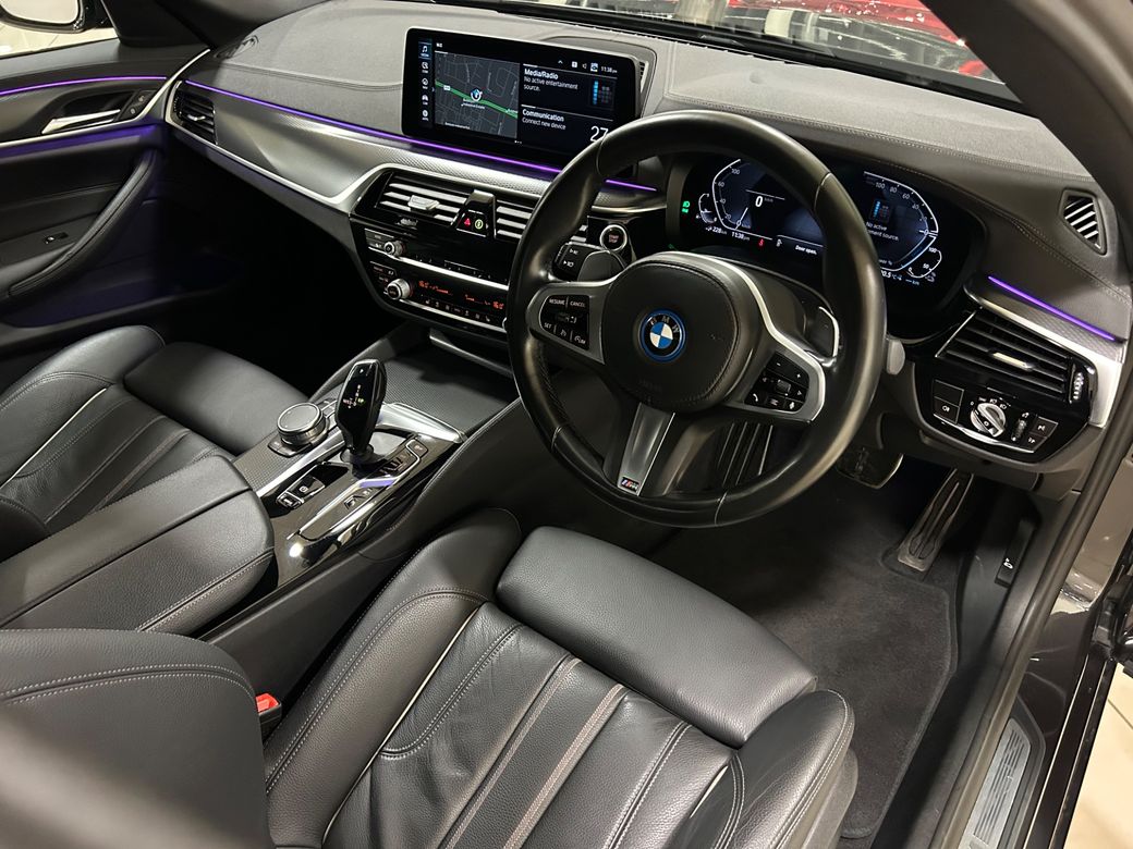 2021 BMW 5 Series