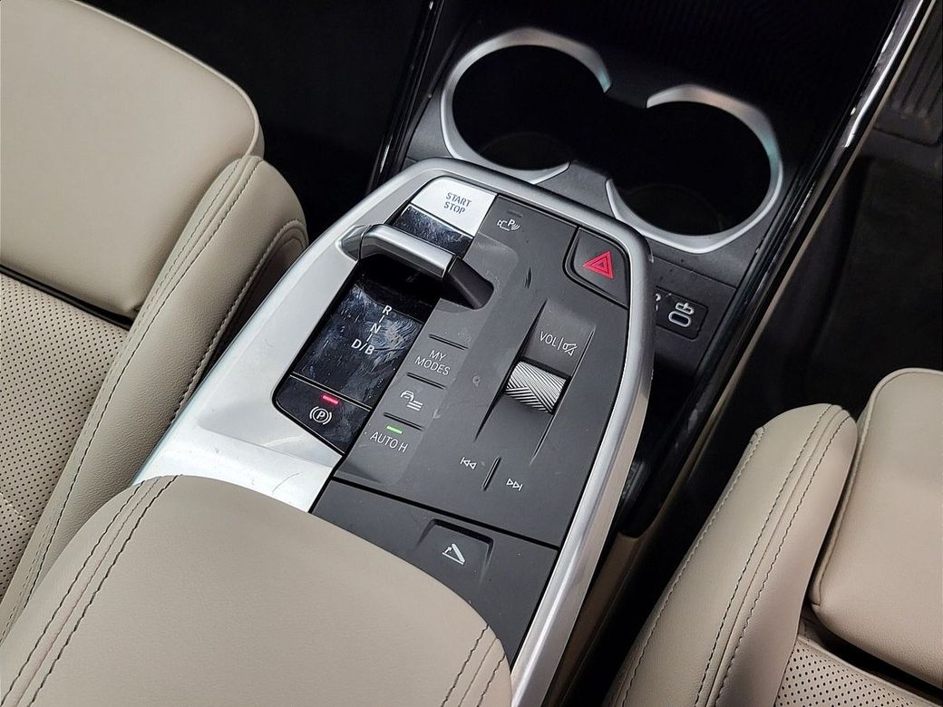 2025 BMW iX1