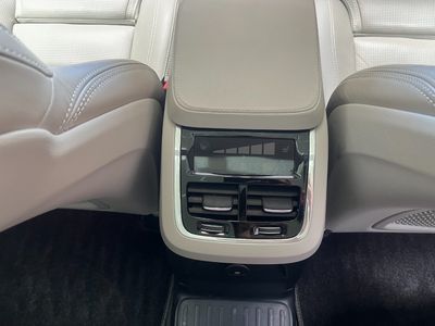2023 Volvo XC90