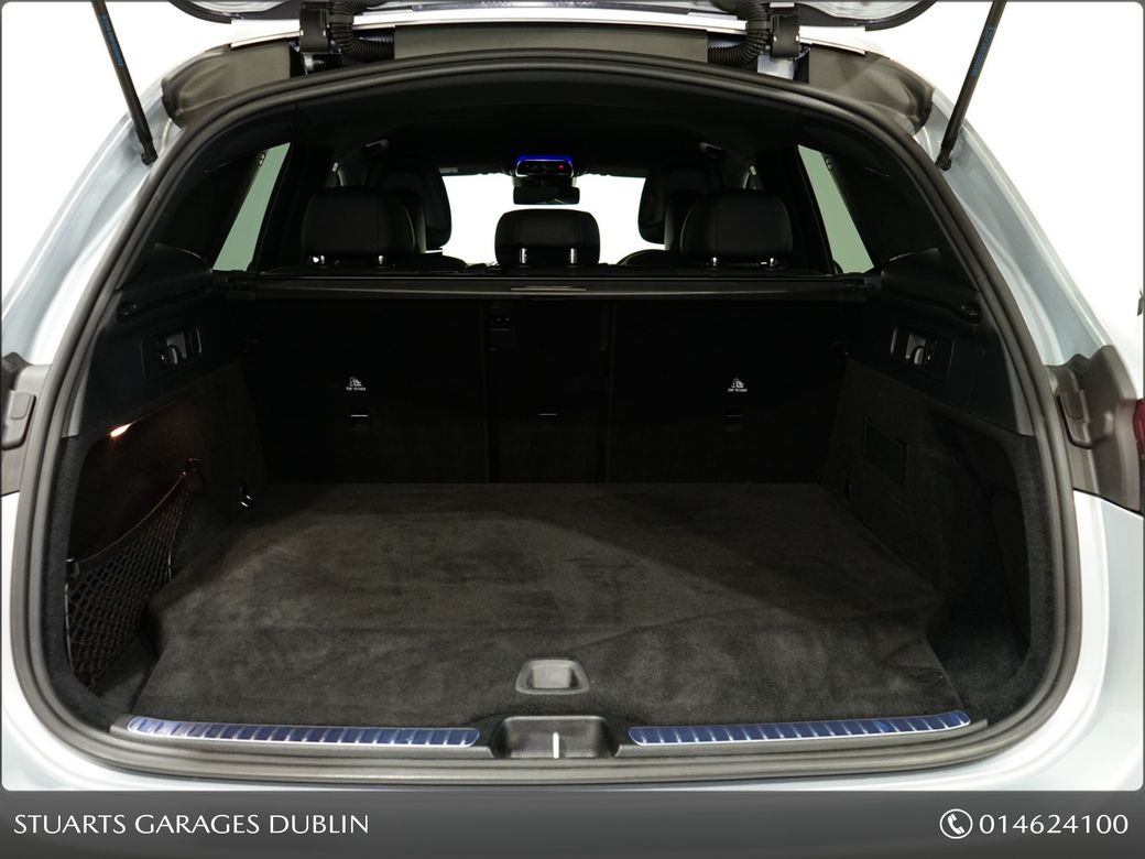 2024 Mercedes-Benz GLC Class