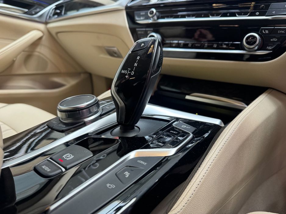 2017 BMW 5 Series