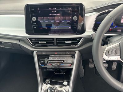 2025 Volkswagen T-Roc