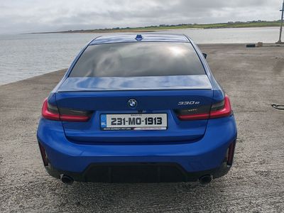 2023 BMW 330