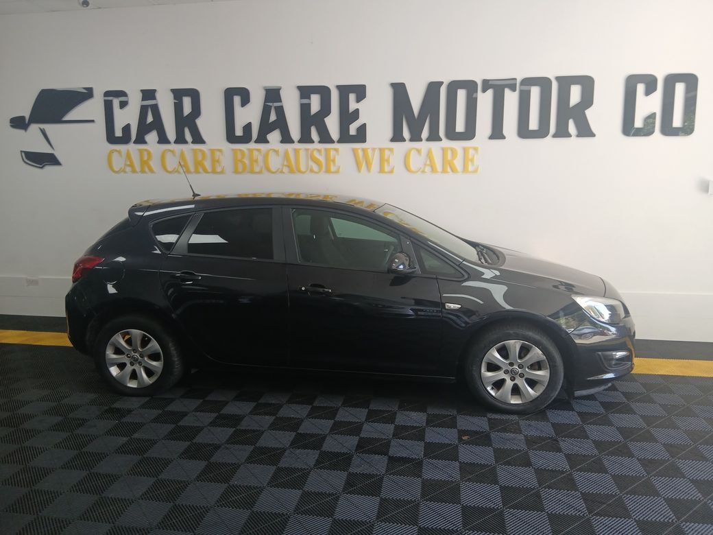 2014 Vauxhall Astra