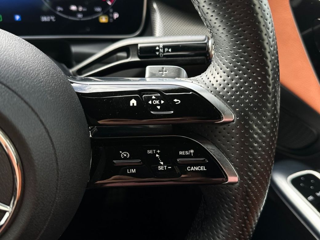 2023 Mercedes-Benz GLC Class