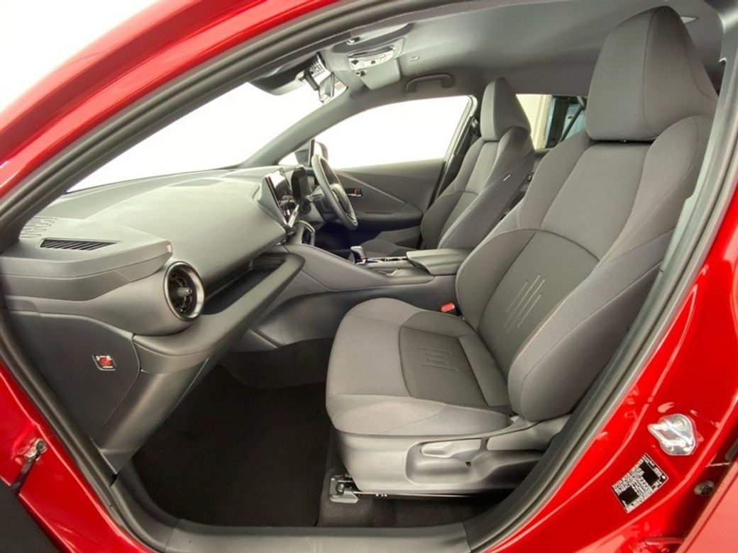 2025 Toyota C-HR