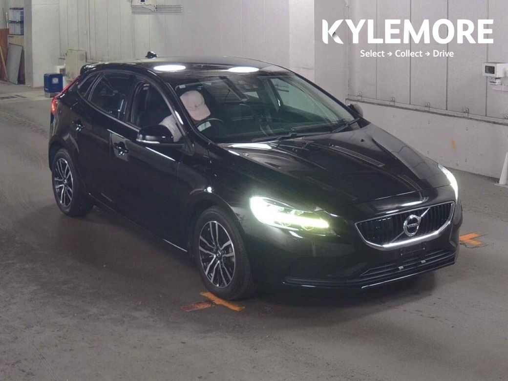 2019 Volvo V40